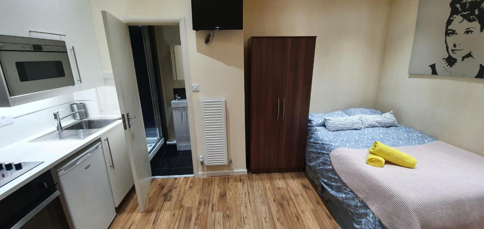 Apartahotel St Pauls 20 *